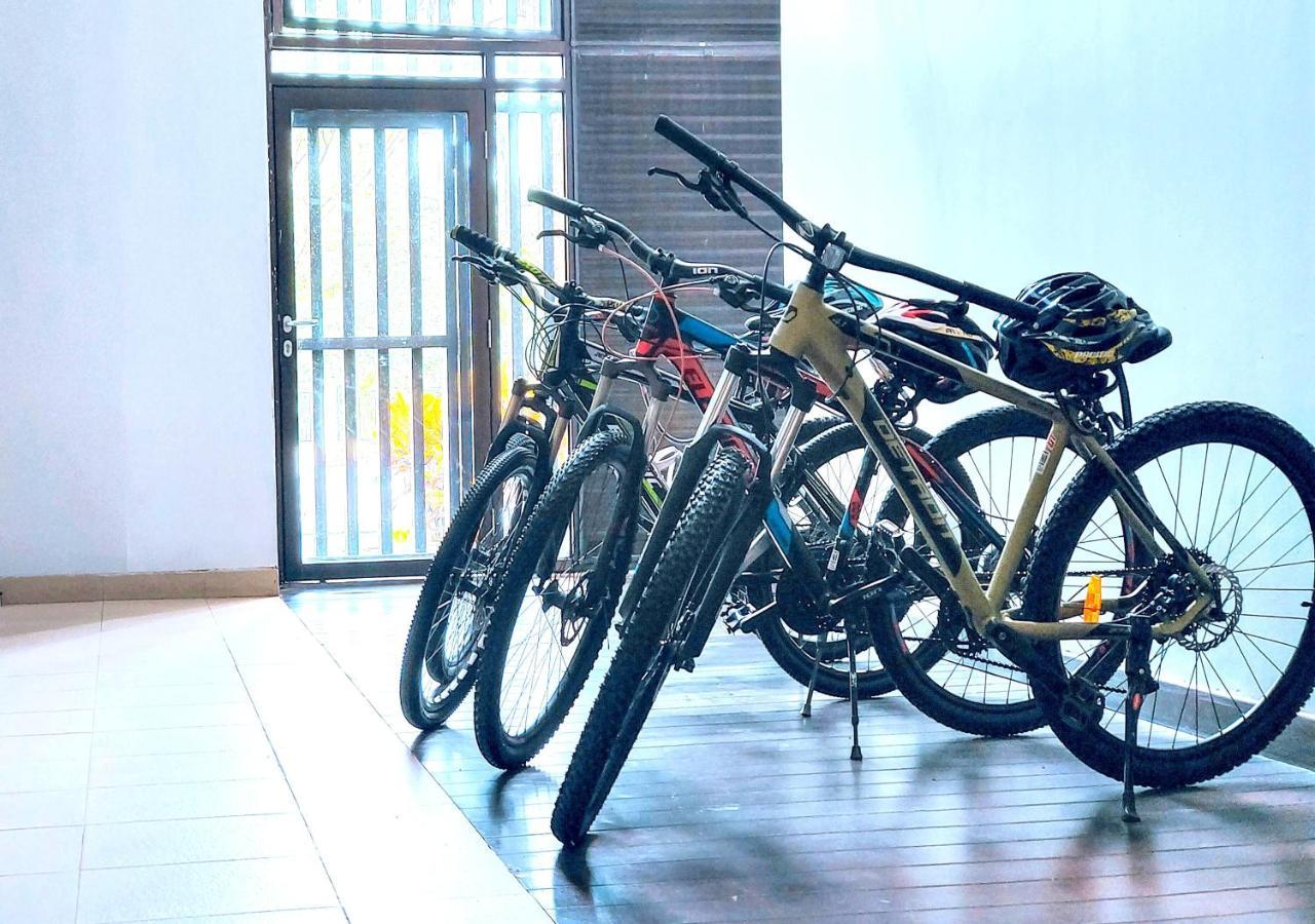ホテル ル プリミエール コタ デルタマス チカラン エクステリア 写真